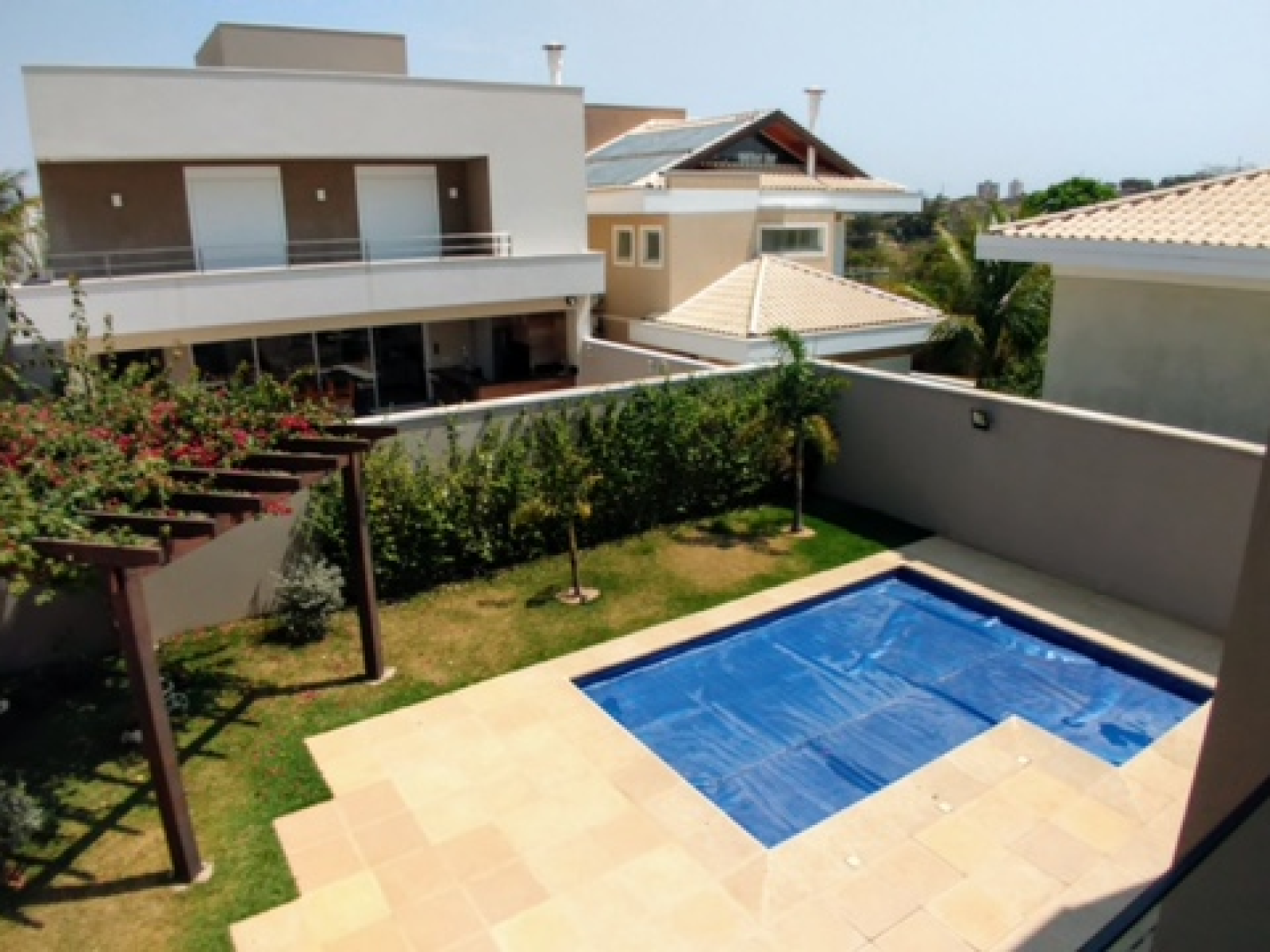 Piscina02